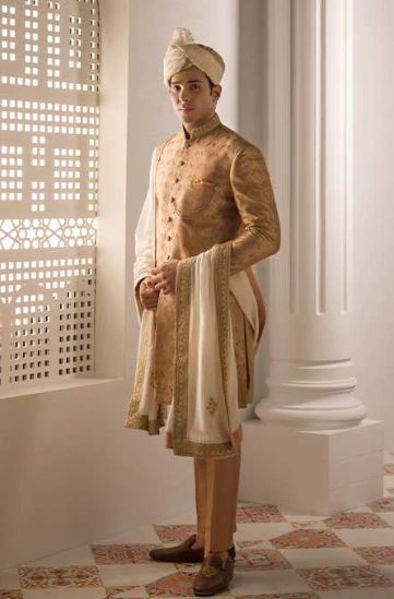 Turban With Sherwani For Dulha